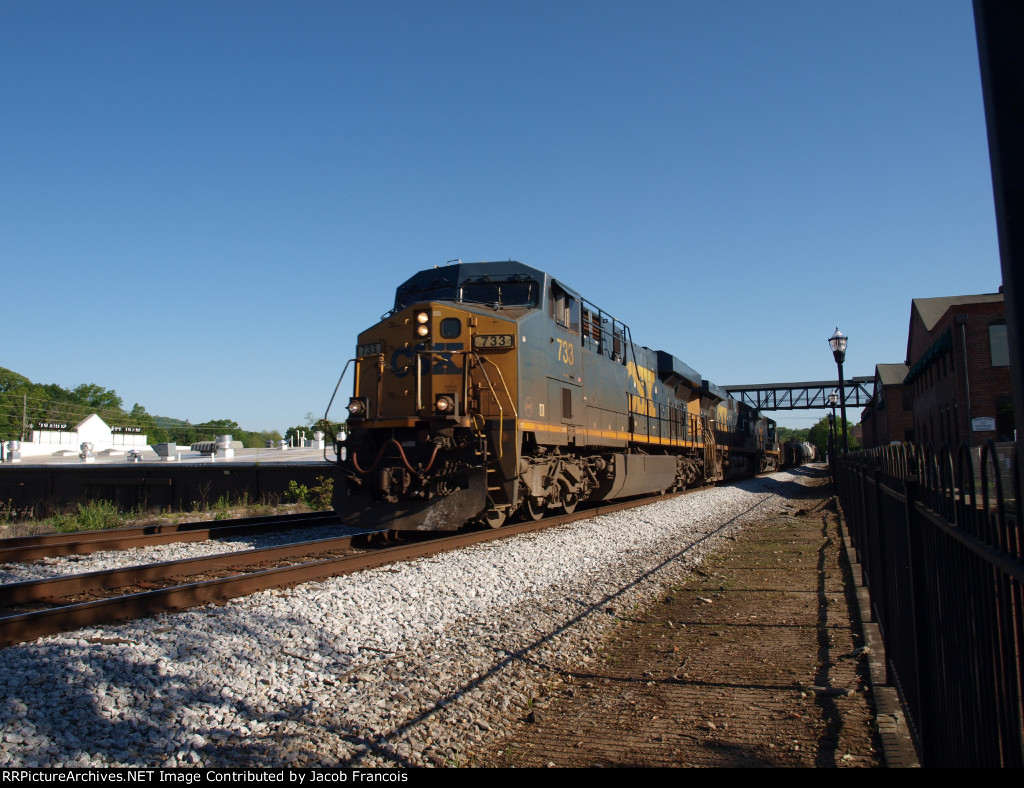 CSX 733